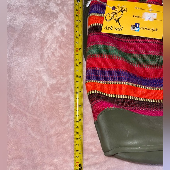 Colorful Striped Women's Bag - Picture 4 of 4